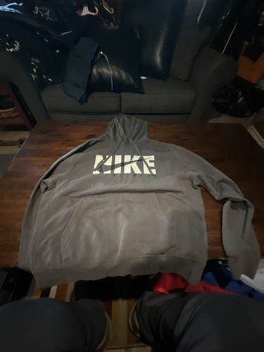 Nike sportswear graphic - nike,